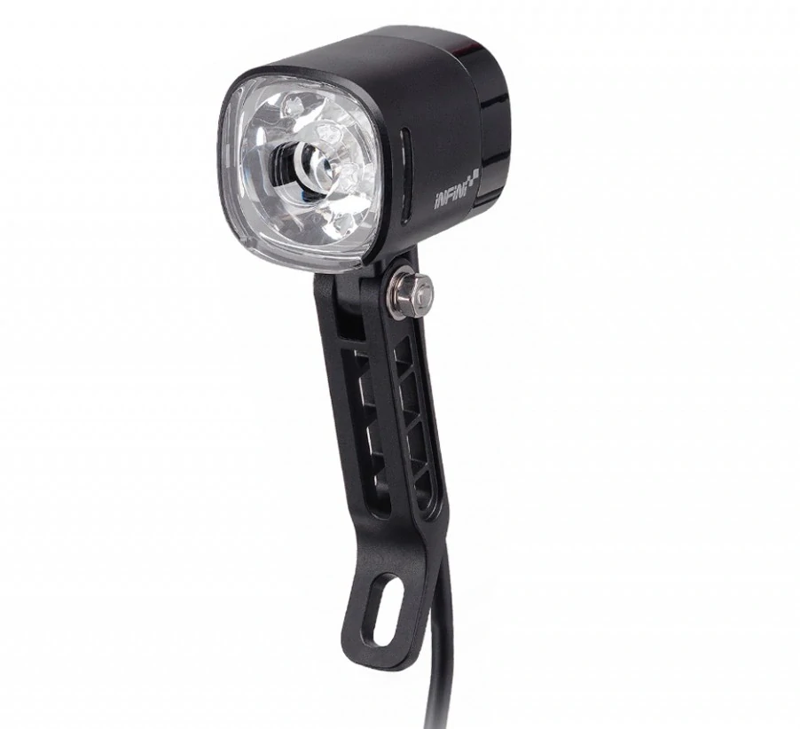 Osvětlení přední LED