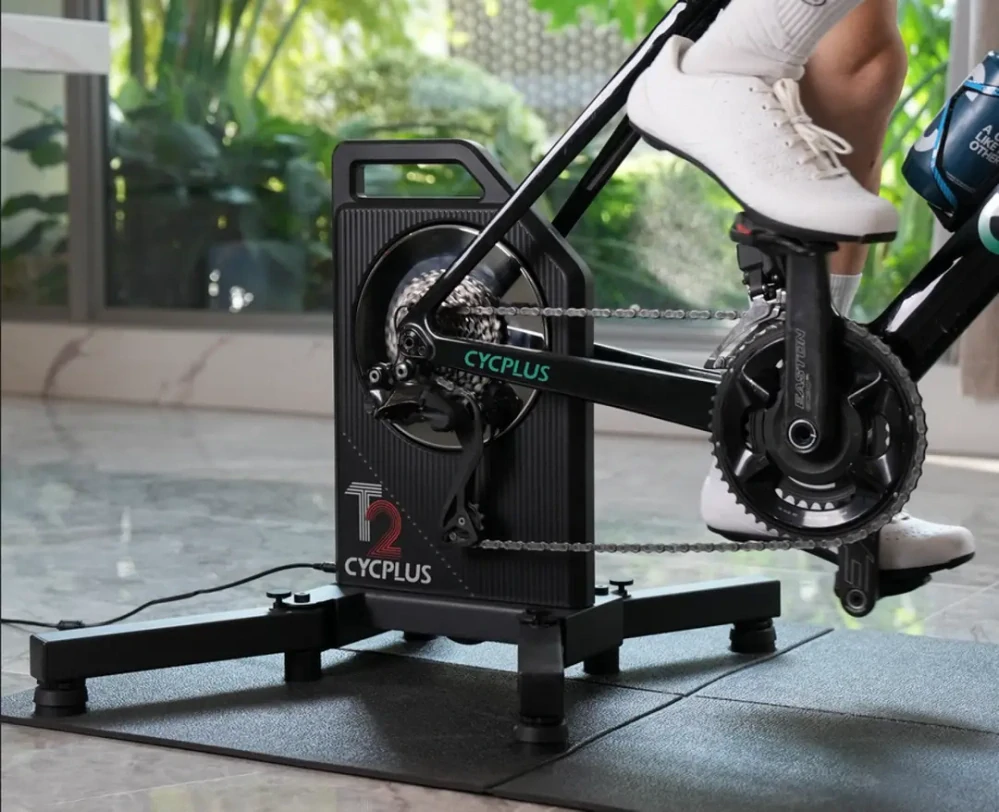 CYCPLUS BIKE TRAINER T2