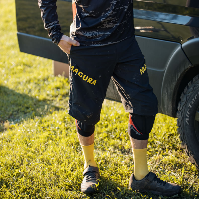 MAGURA Yellow Freeride Short, S