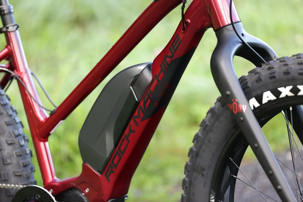 Rock Machine Vyöry e70 S Easy Entry Dark Crimson (158-185 cm)