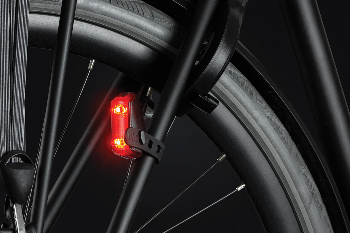 AXA Dwn Rear Brake light