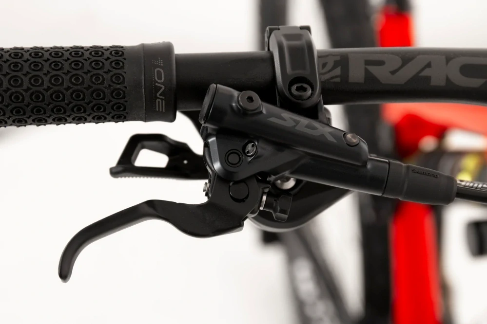 Rock Machine Blizzard 70-297 červená/bílá/černá (175-195 cm)